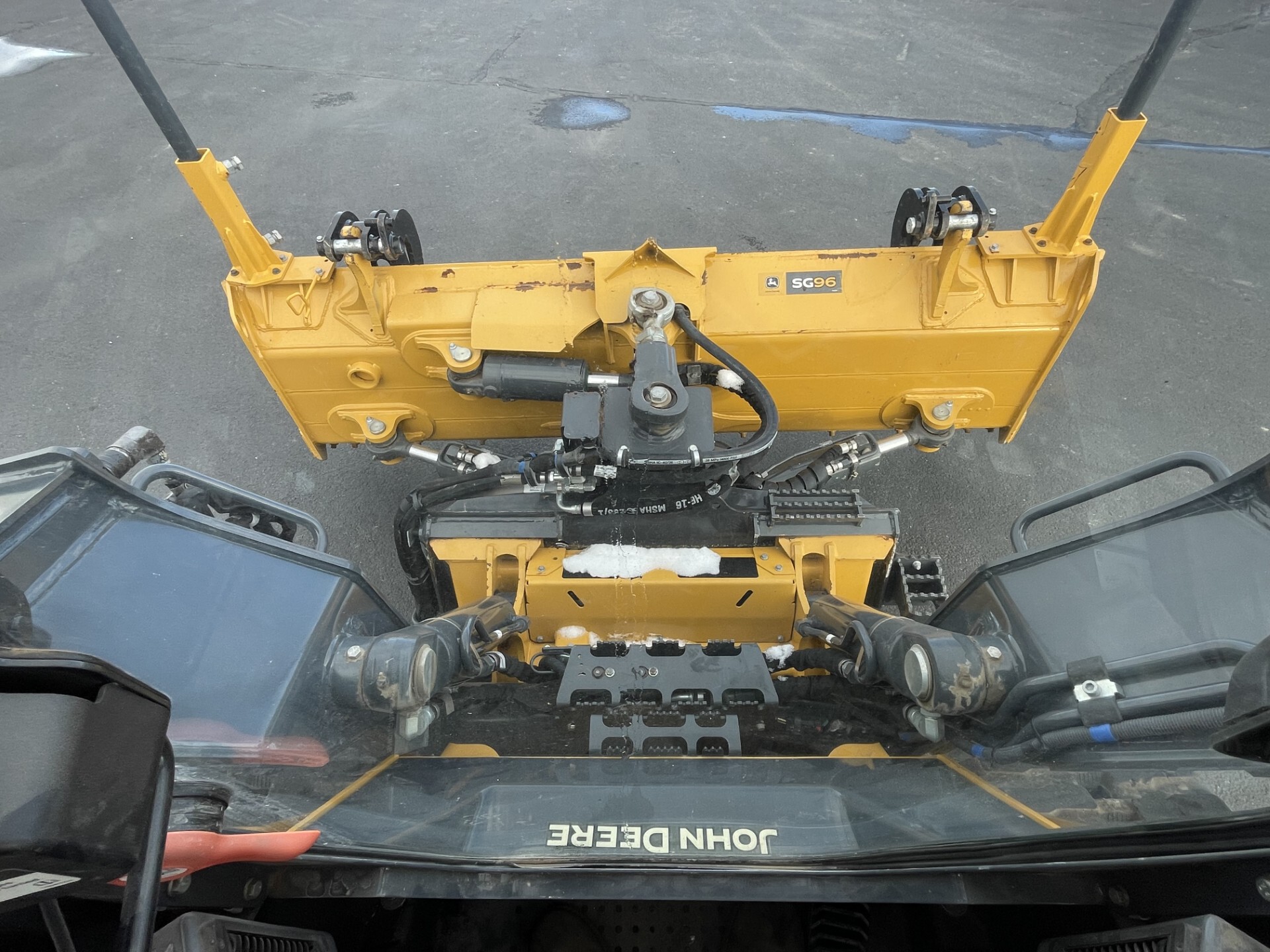 2023 John Deere 333G Image 17