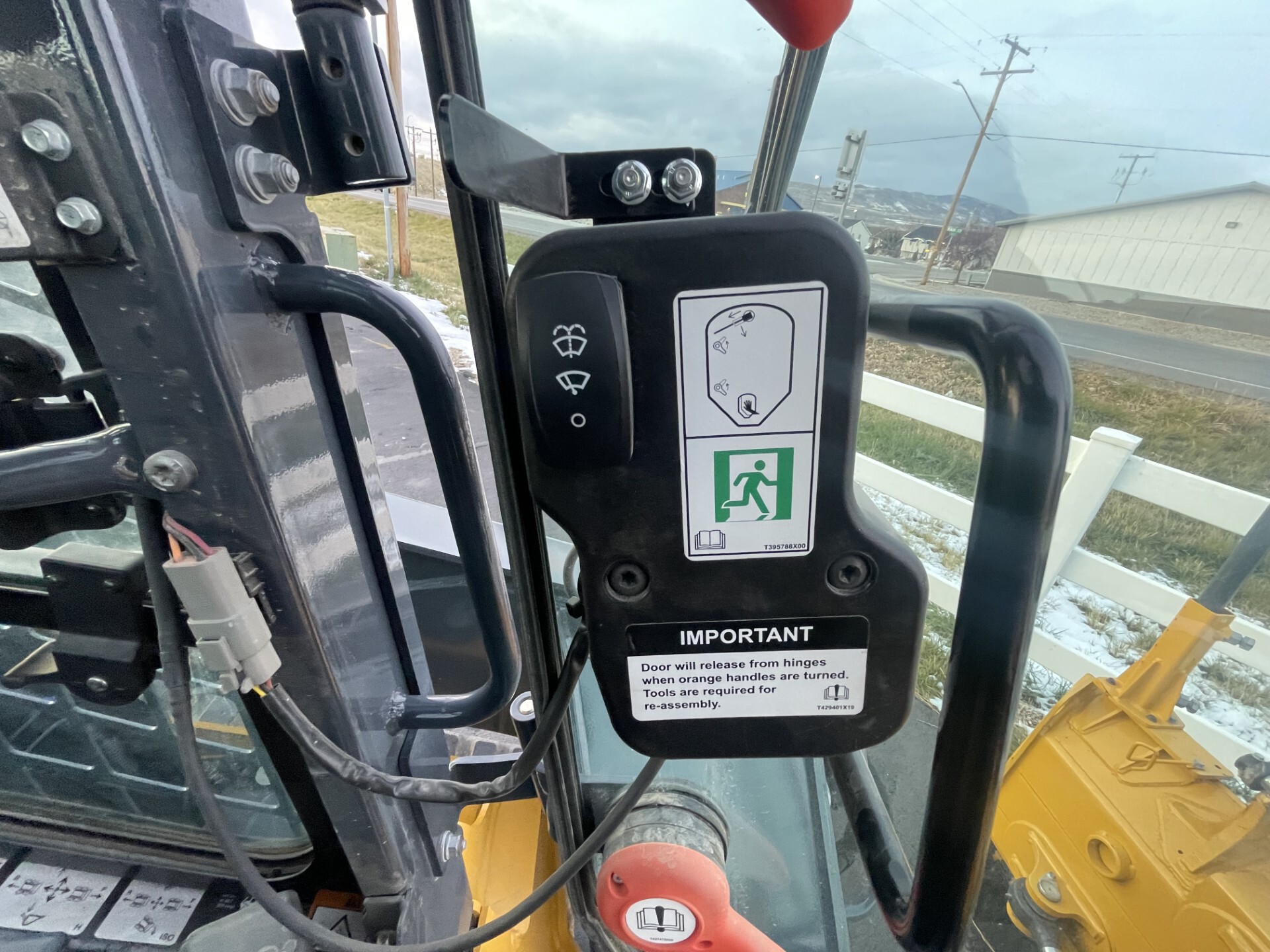 2023 John Deere 333G Image 29