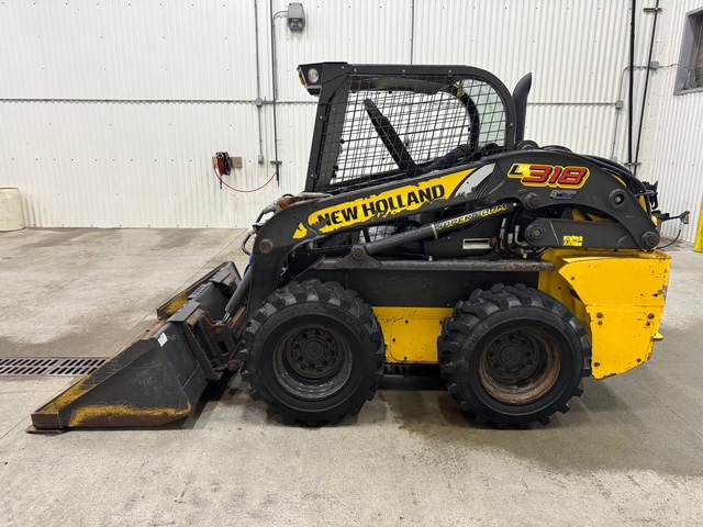 2020 New Holland L318 Image 2