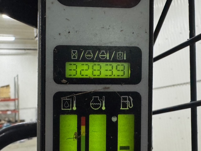 2020 New Holland L318 Image 11