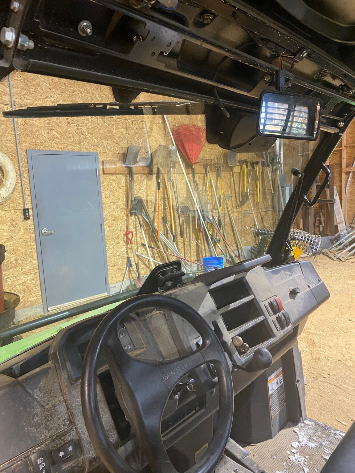 2024 John Deere XUV 835M Image 5