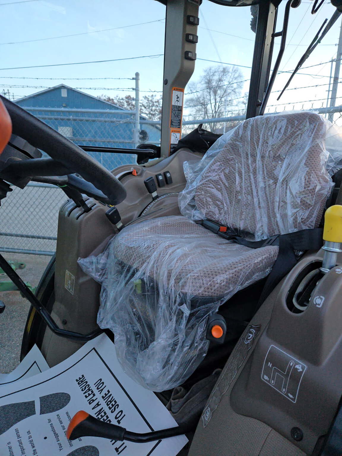 2022 John Deere 5075GN Image 2