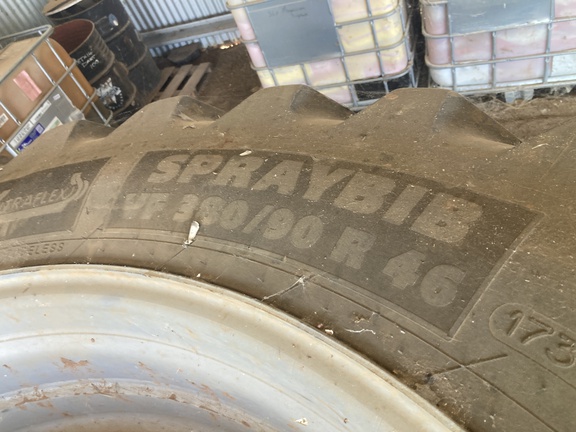 Case IH 4430 image 35