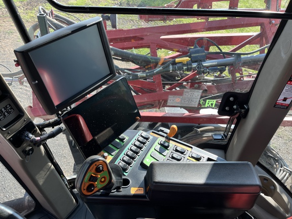 Case IH 4430 image 12