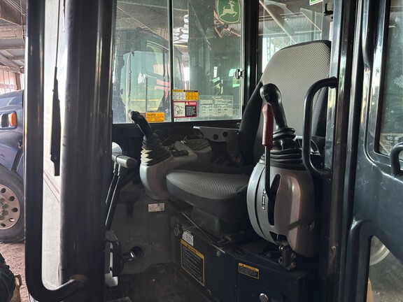 Photo of 2018 John Deere 35G