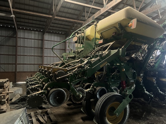 Photo of 2020 John Deere 1795