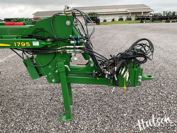 Photo of 2021 John Deere 1795
