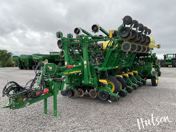 Photo of 2021 John Deere 1795