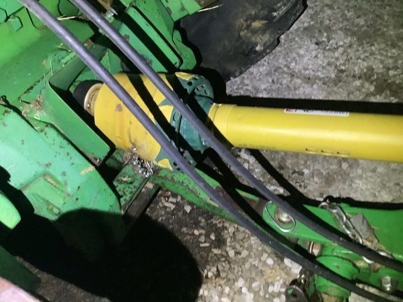 Photo of 2023 John Deere FC20M