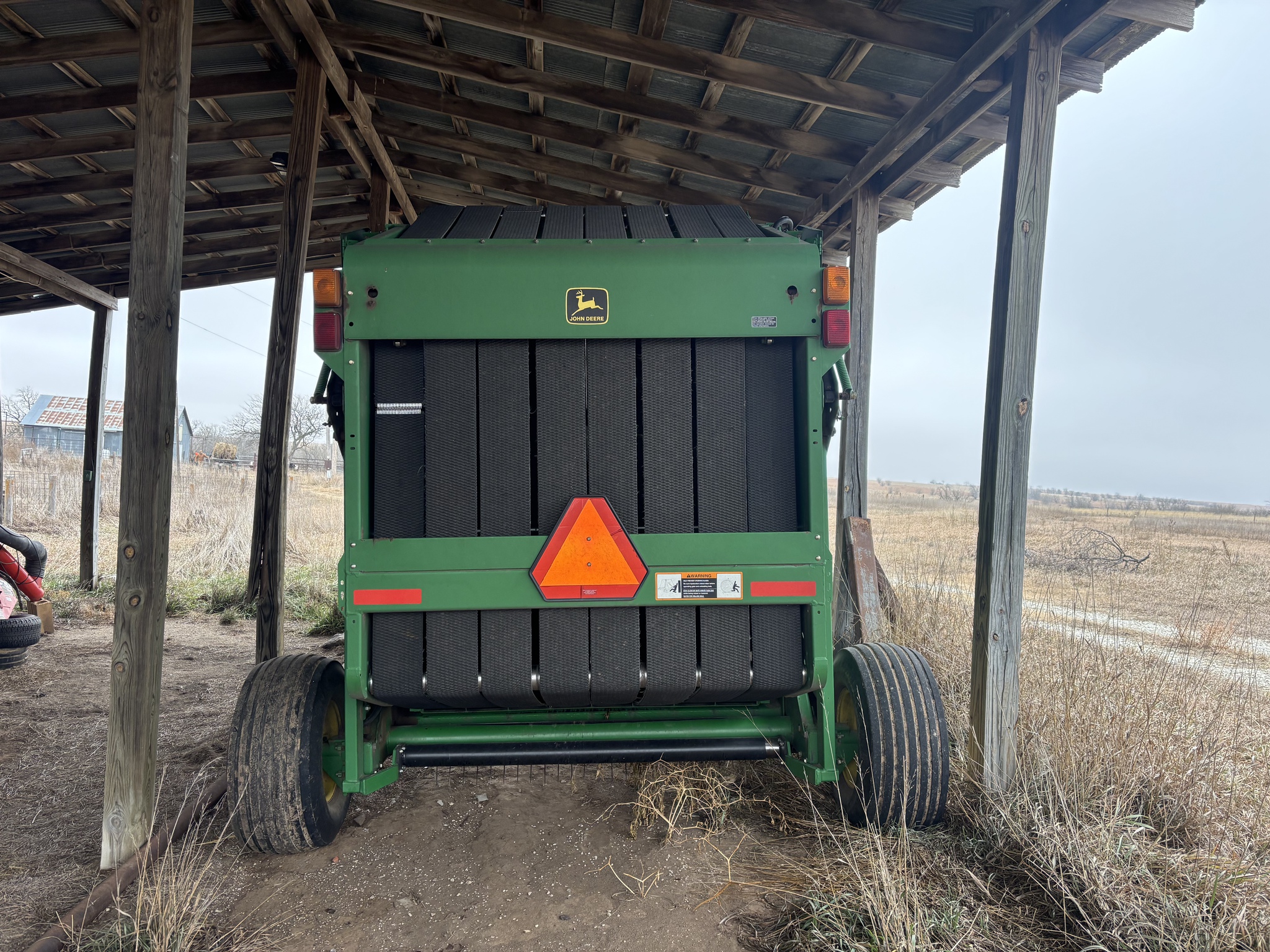 1999 John Deere 566 Image 4