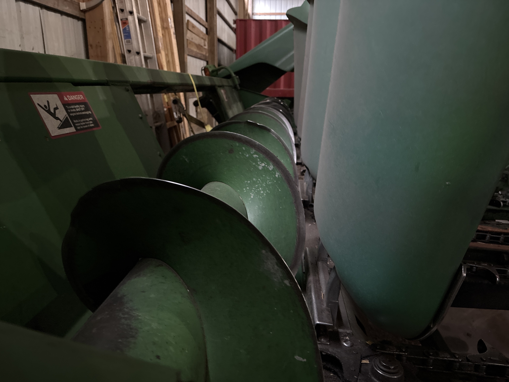 Used 1995 John Deere 693 Corn and Row Crop headers at Koenig Equipment in Greenville, OH - PhotoXL9