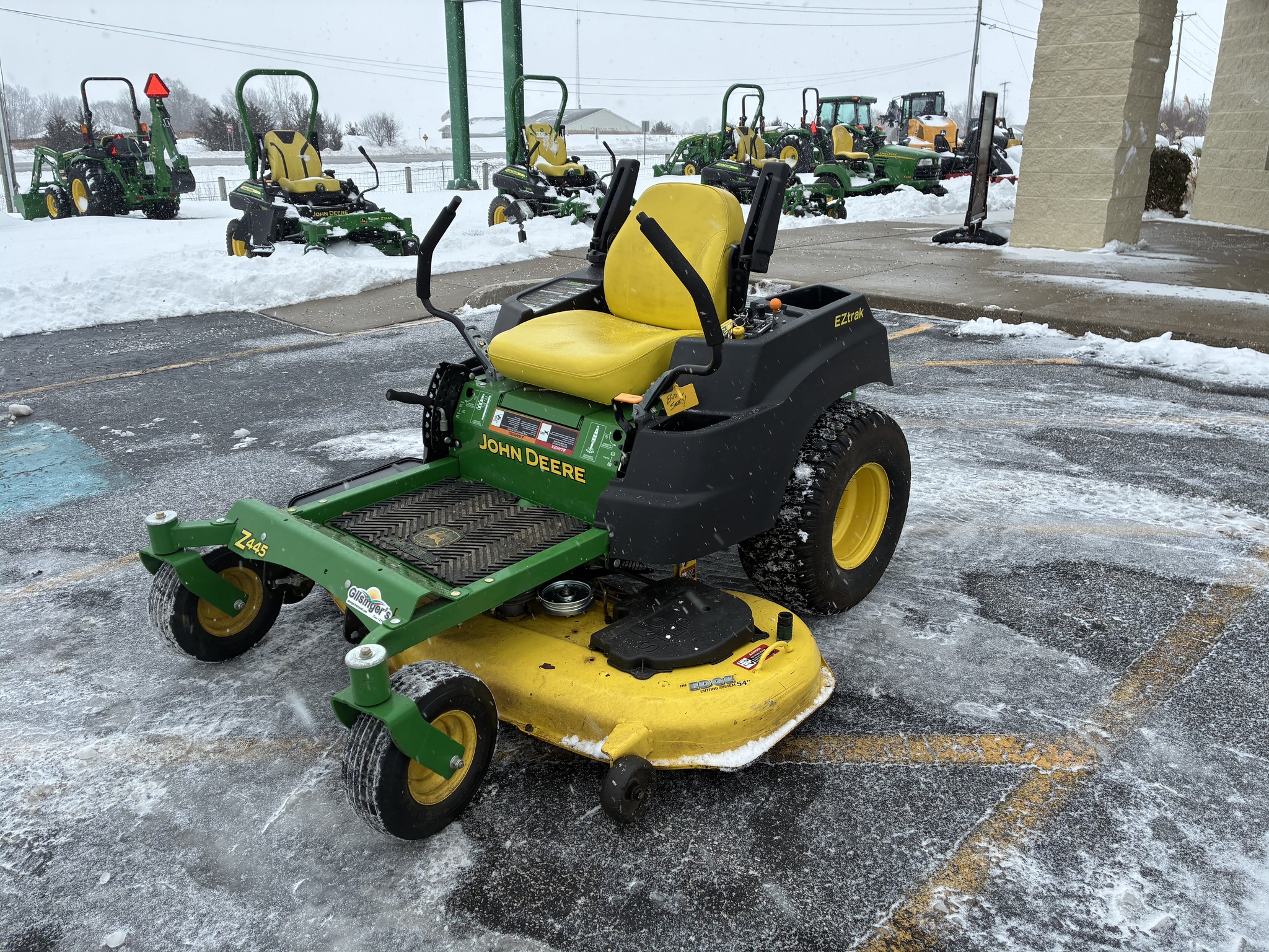 2014 John Deere Z445 Image 7