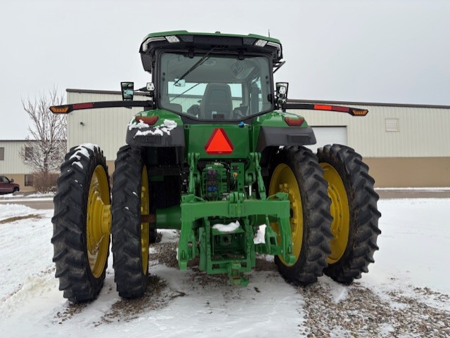 2022 John Deere 8R 280 Image 2