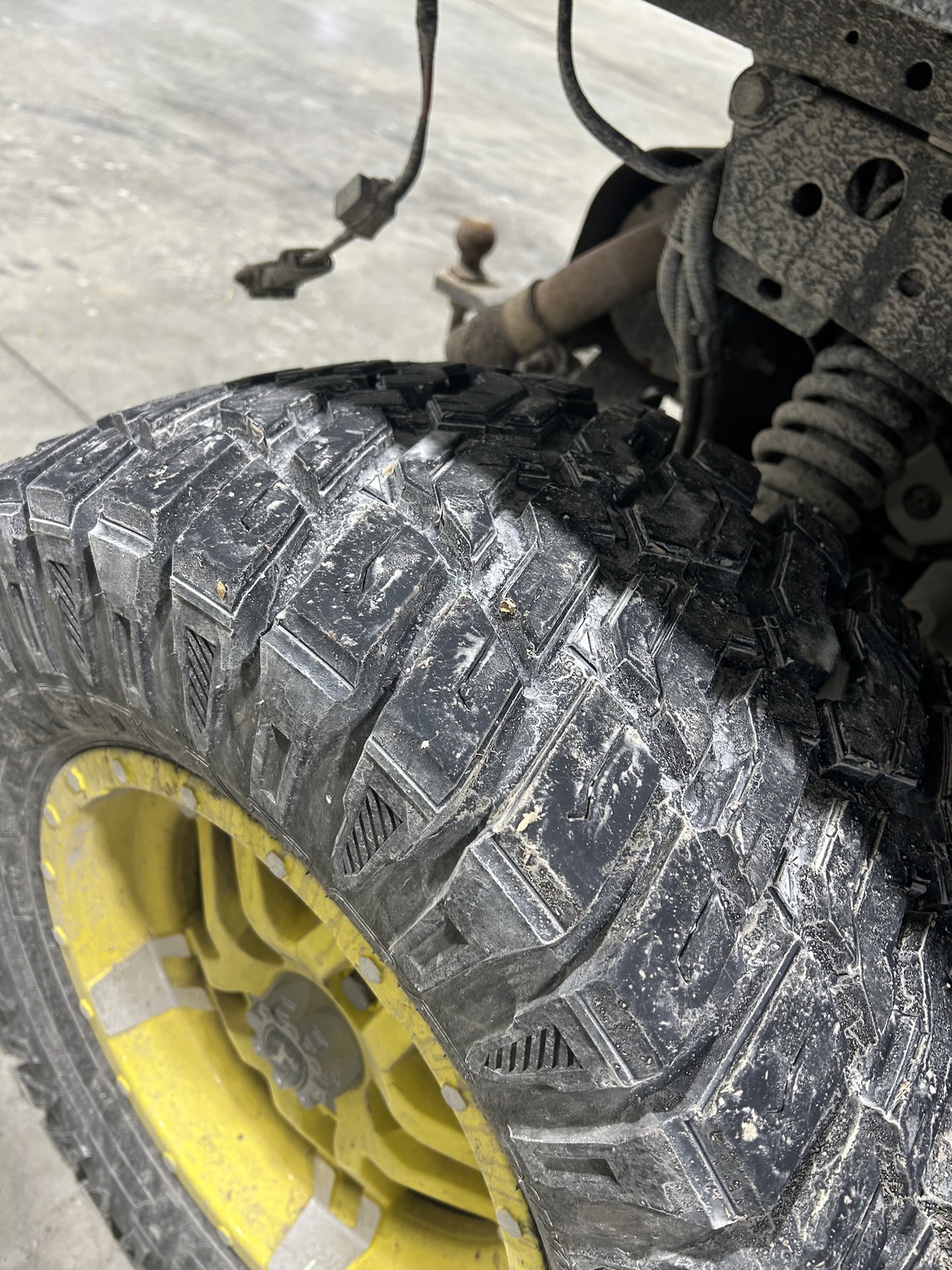 2023 John Deere XUV 835R Image 6