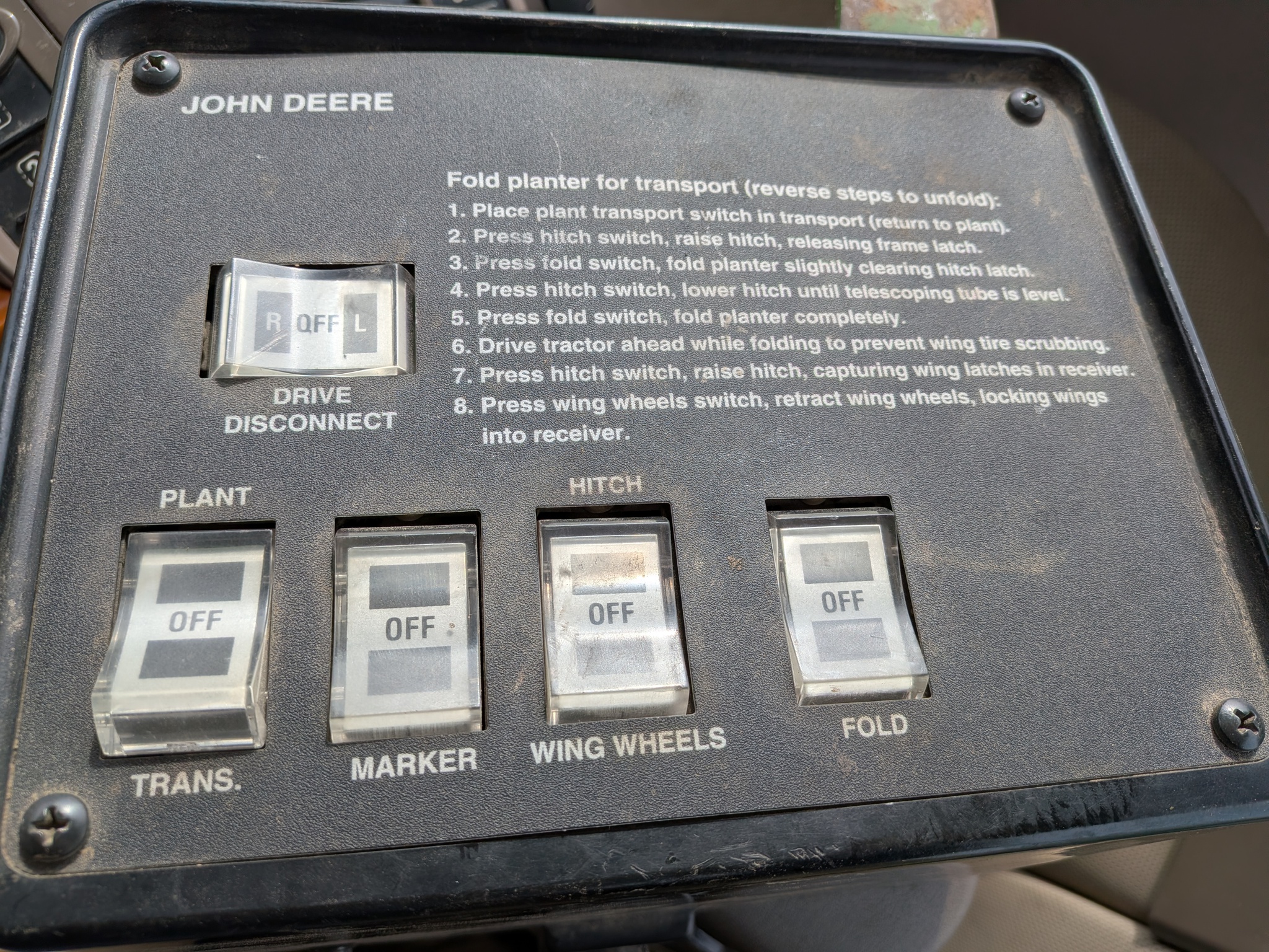  1998 John Deere 1780 at Heritage Tractor in Galesburg, IL