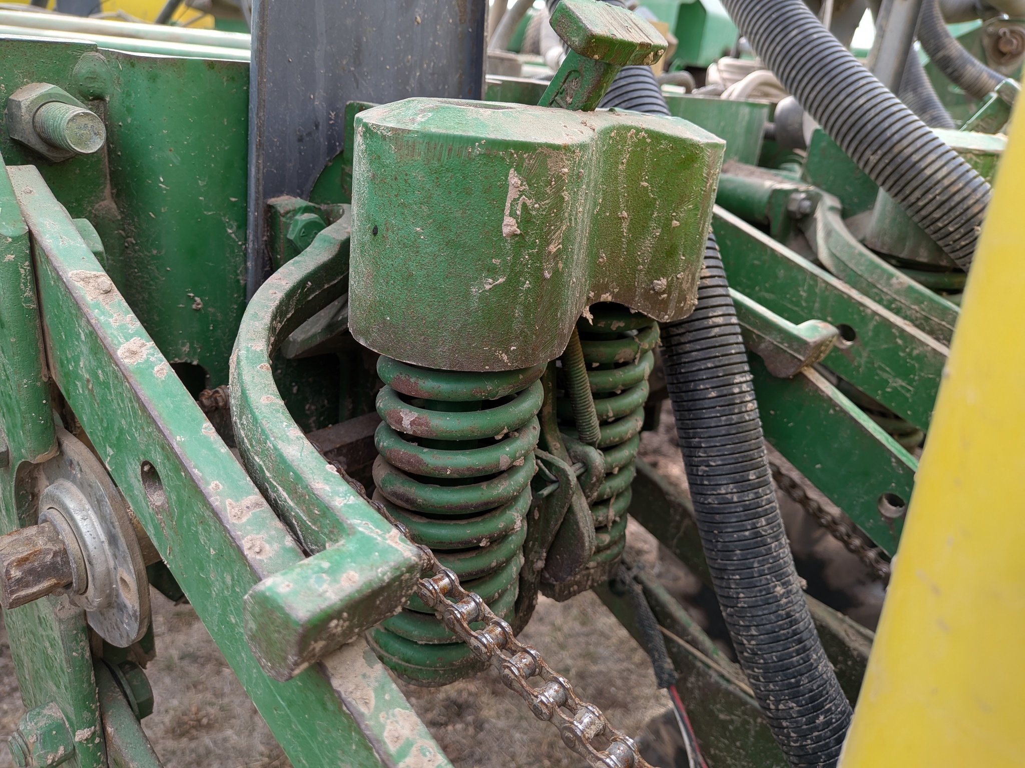  1998 John Deere 1780 at Heritage Tractor in Galesburg, IL