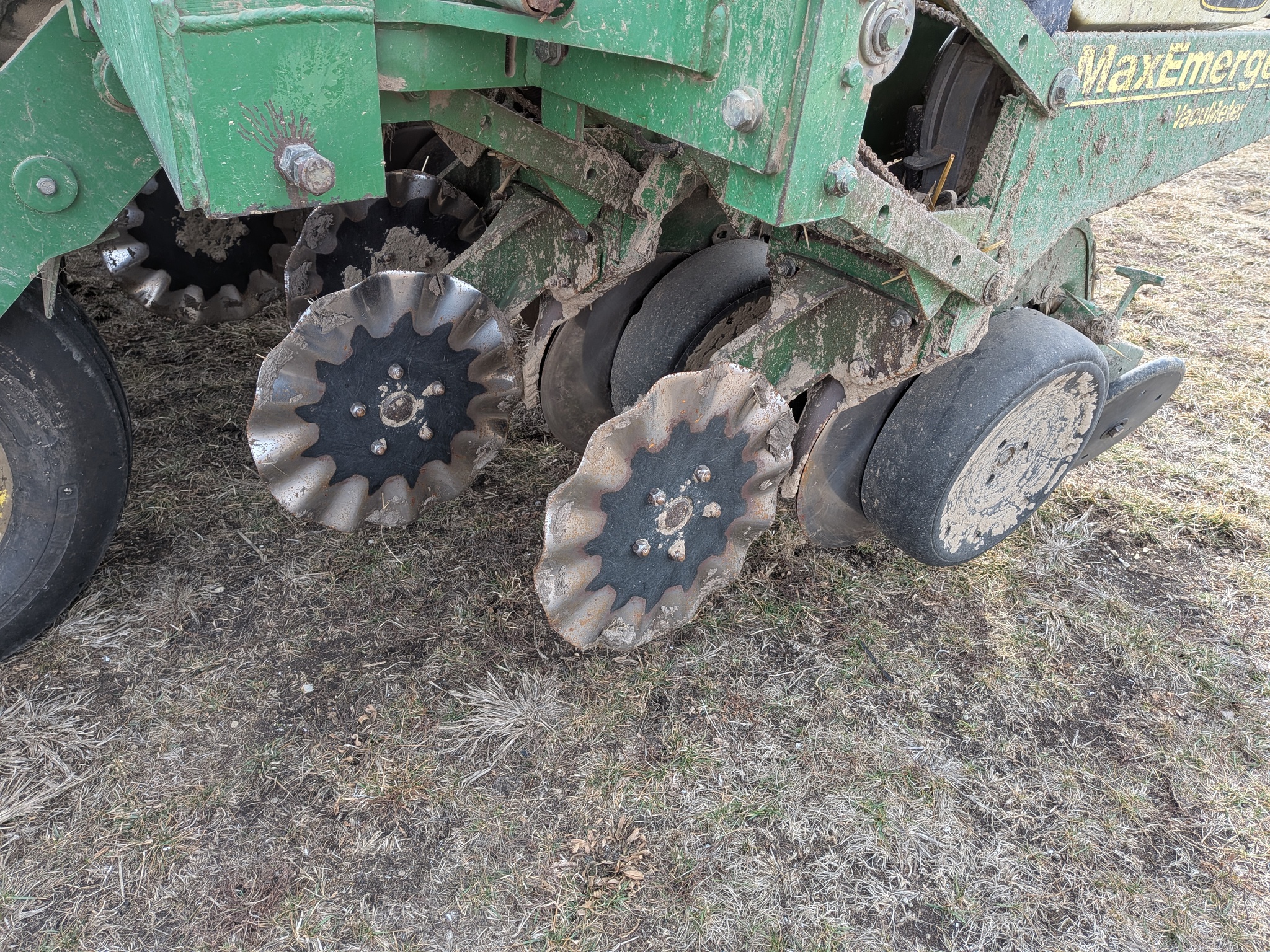  1998 John Deere 1780 at Heritage Tractor in Galesburg, IL