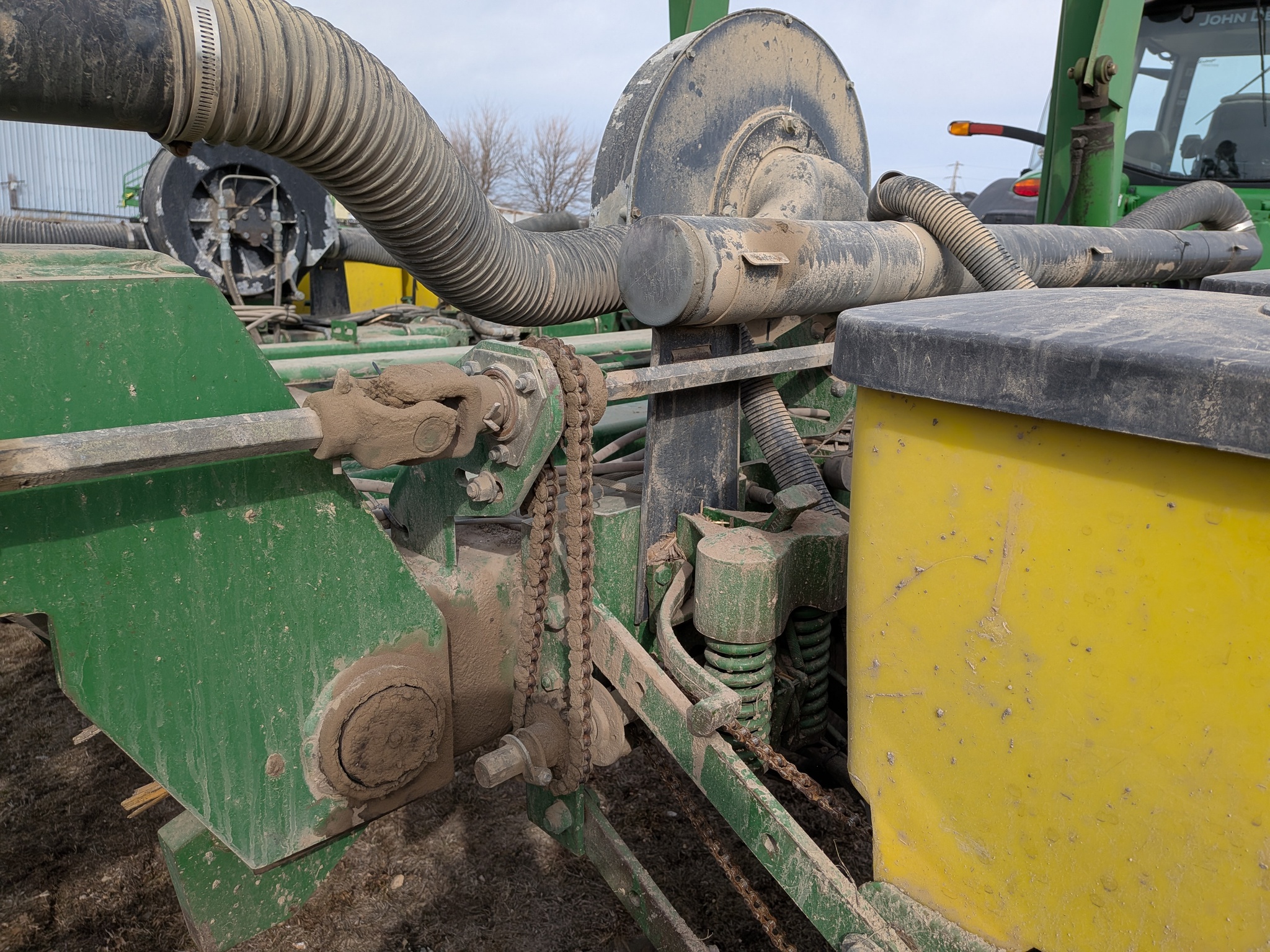  1998 John Deere 1780 at Heritage Tractor in Galesburg, IL