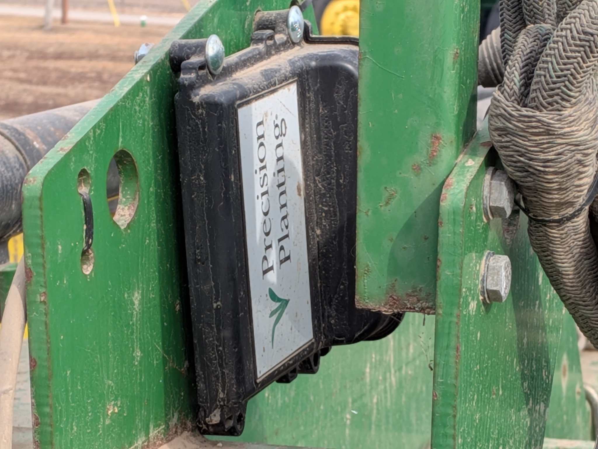  1998 John Deere 1780 at Heritage Tractor in Galesburg, IL