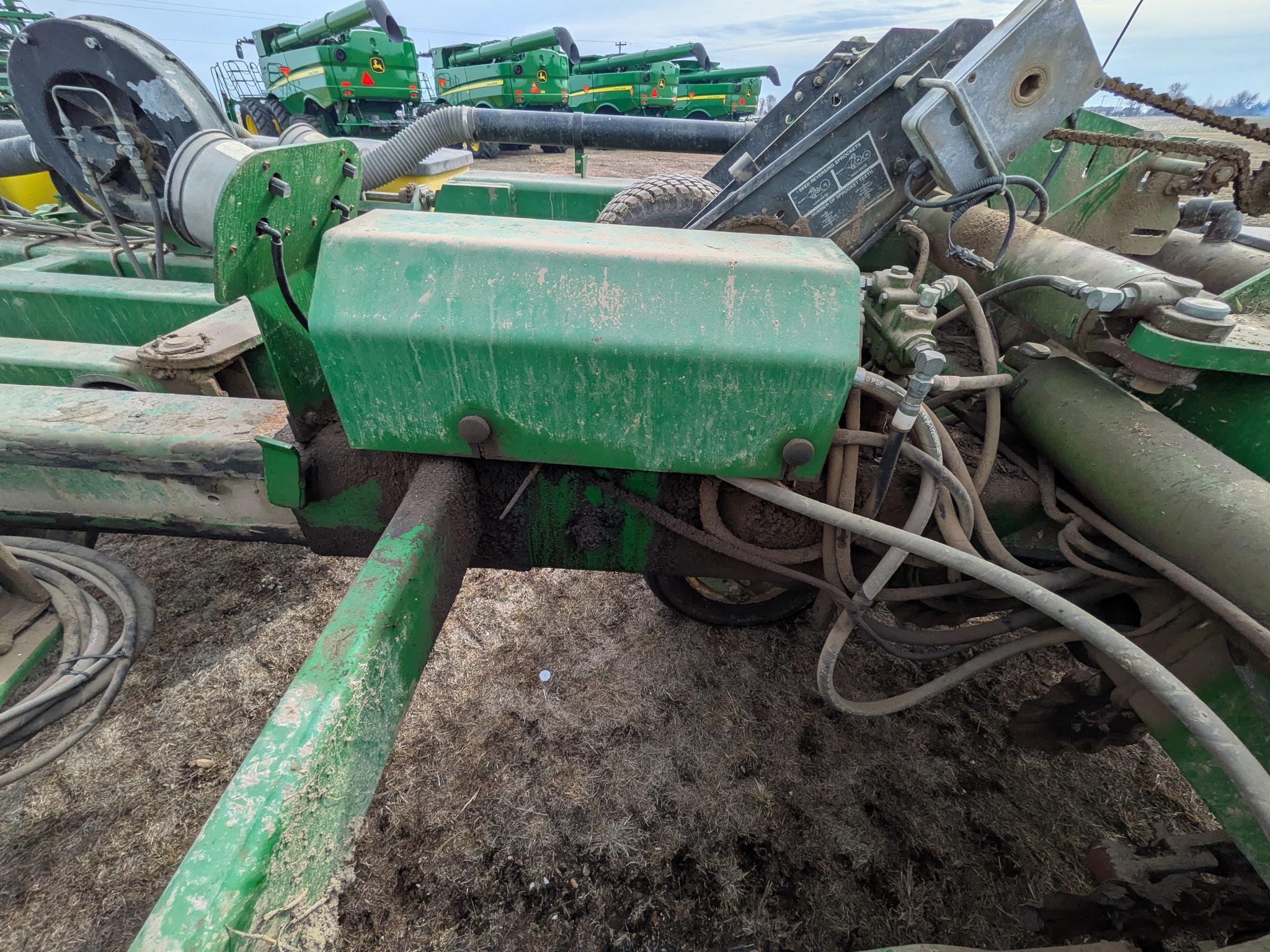  1998 John Deere 1780 at Heritage Tractor in Galesburg, IL
