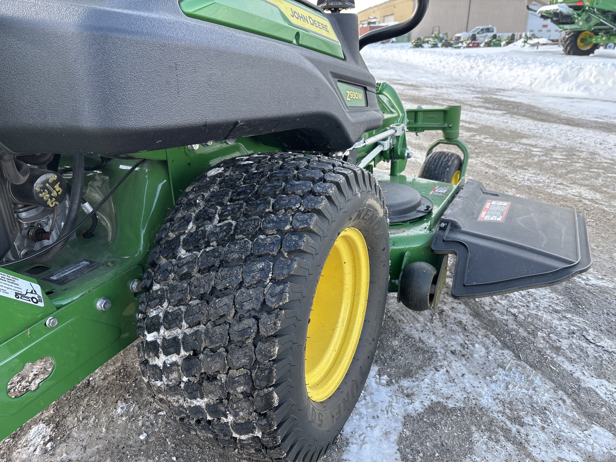 Used 2024 John Deere Z930M Zero Turn Mowers at Koenig Equipment in Greenfield, IN - PhotoXL11