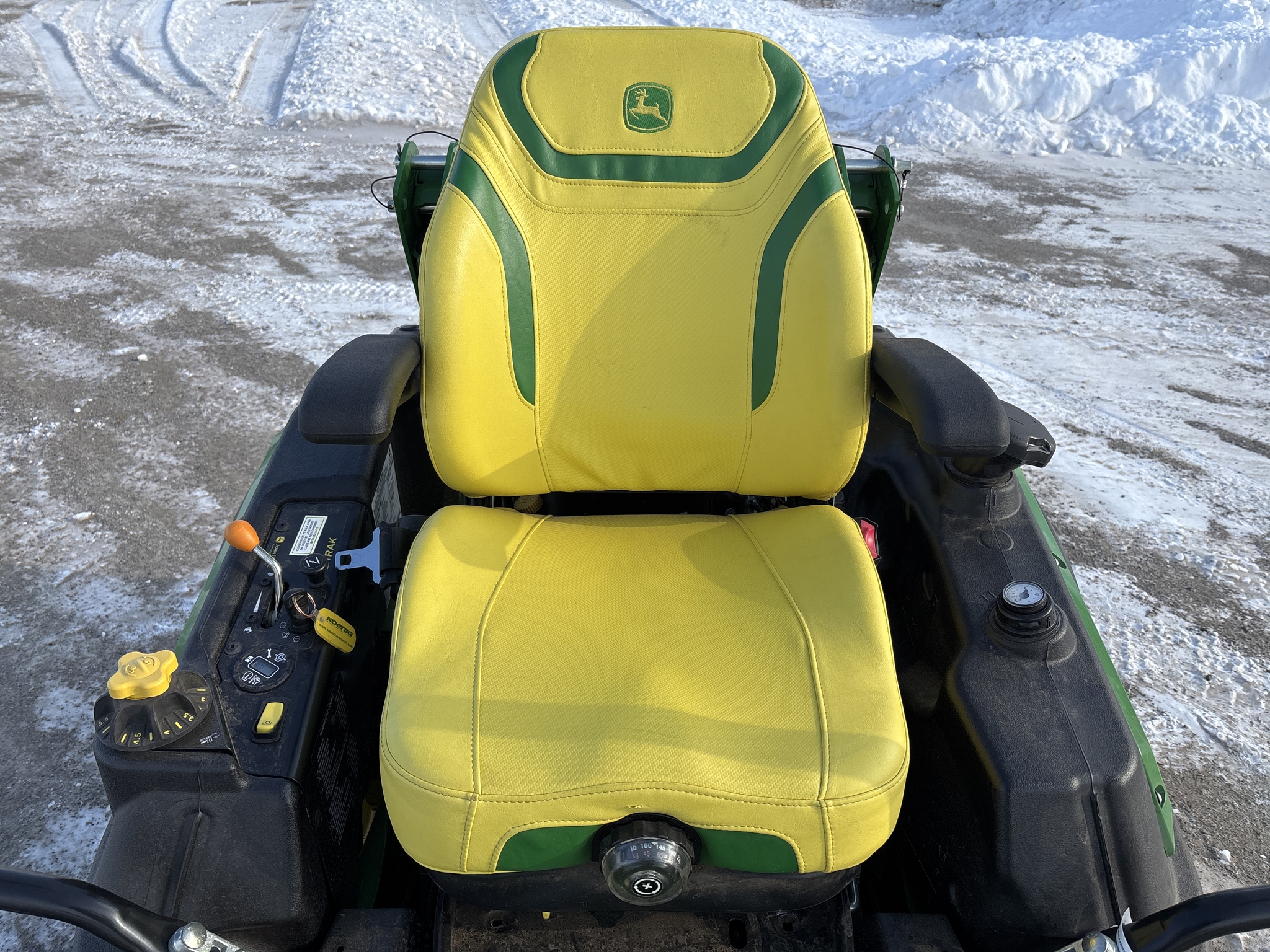 Used 2024 John Deere Z930M Zero Turn Mowers at Koenig Equipment in Greenfield, IN - PhotoXL14