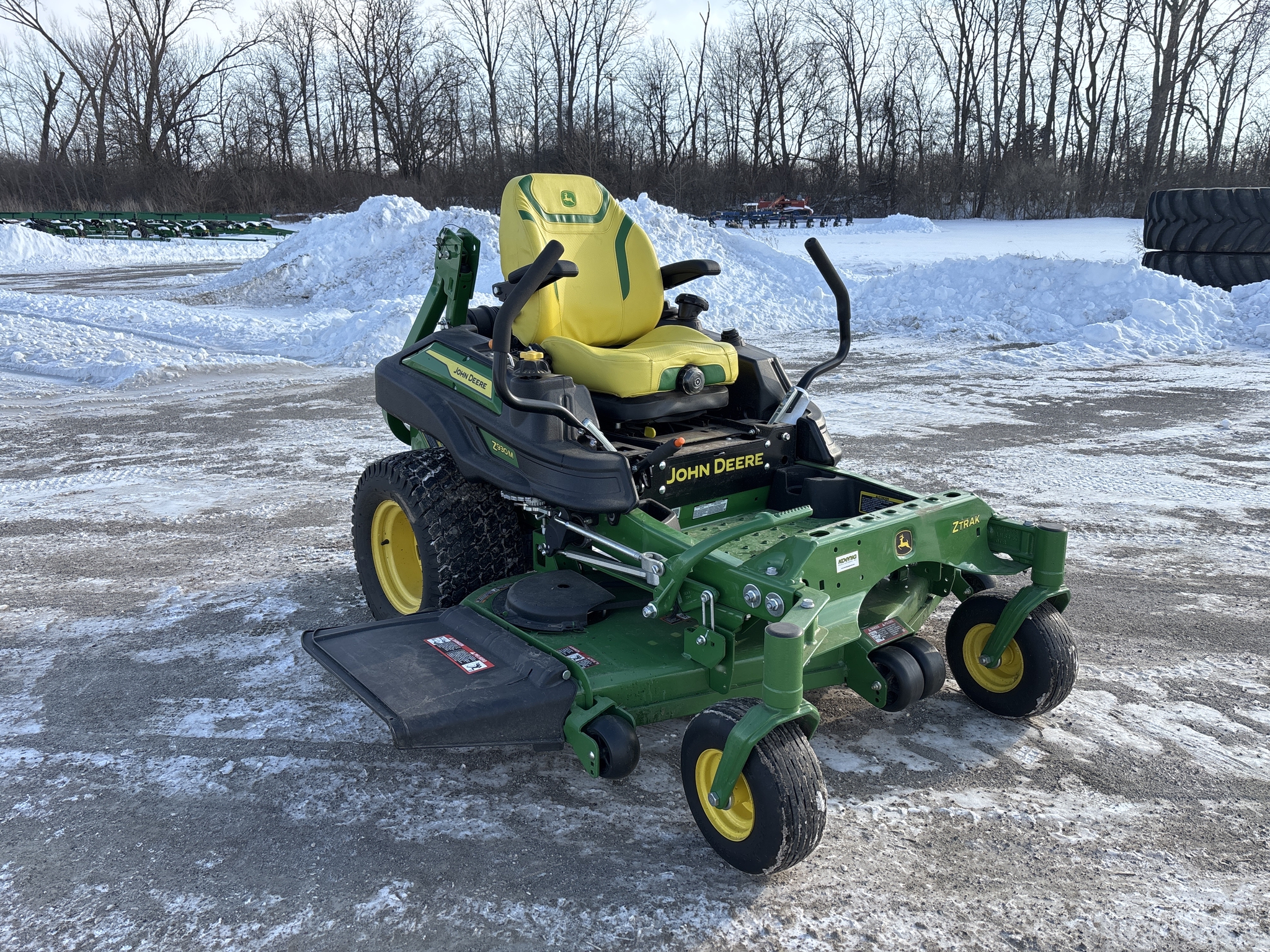 Used 2024 John Deere Z930M Zero Turn Mowers at Koenig Equipment in Greenfield, IN - PhotoXL2