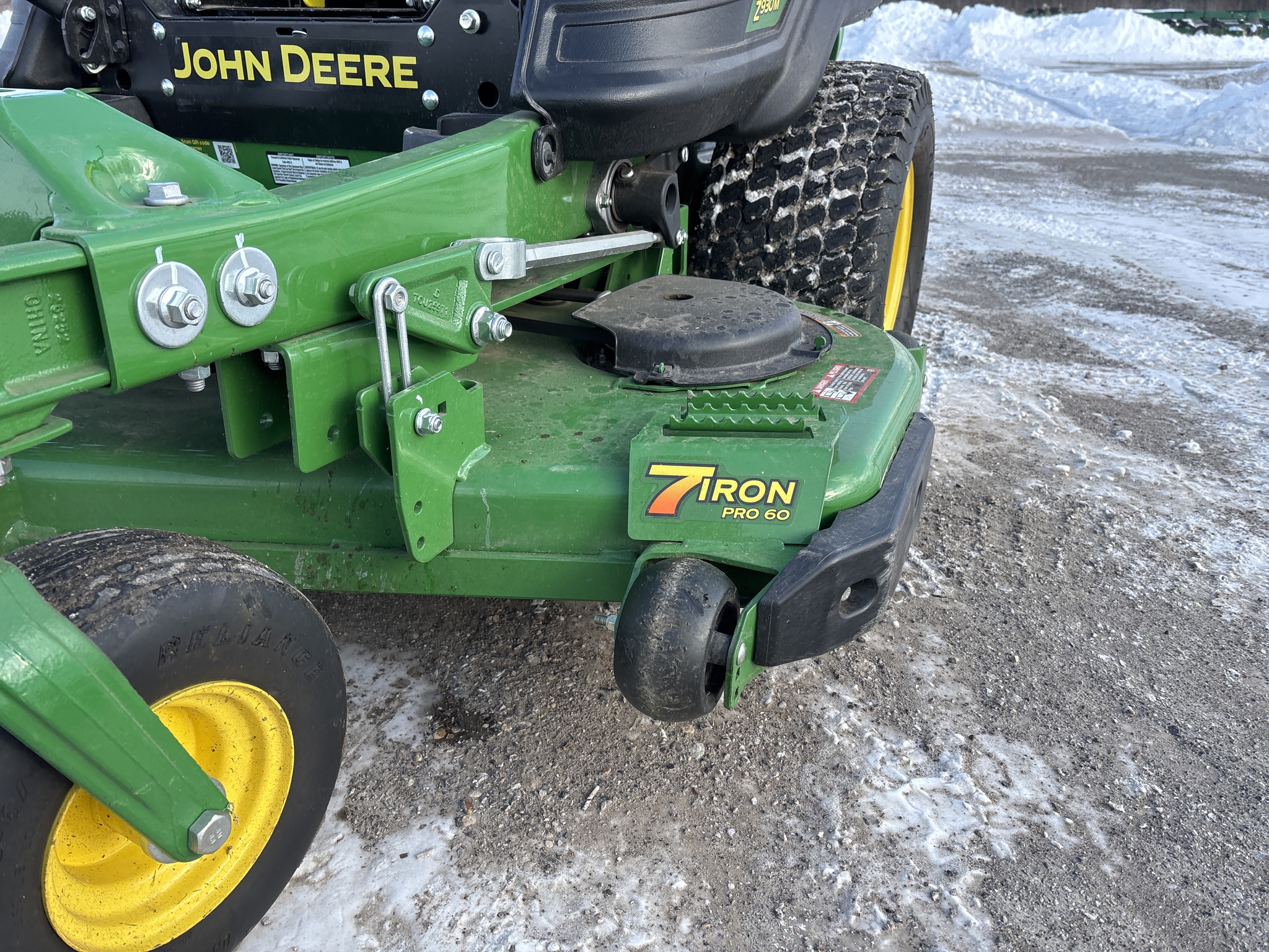 Used 2024 John Deere Z930M Zero Turn Mowers at Koenig Equipment in Greenfield, IN - PhotoXL8