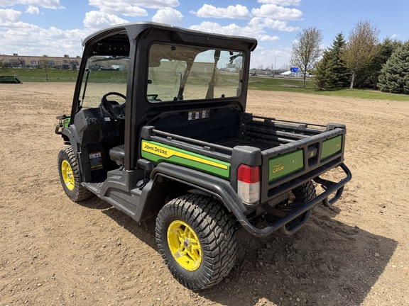 2024 John Deere XUV 835M - Photo5