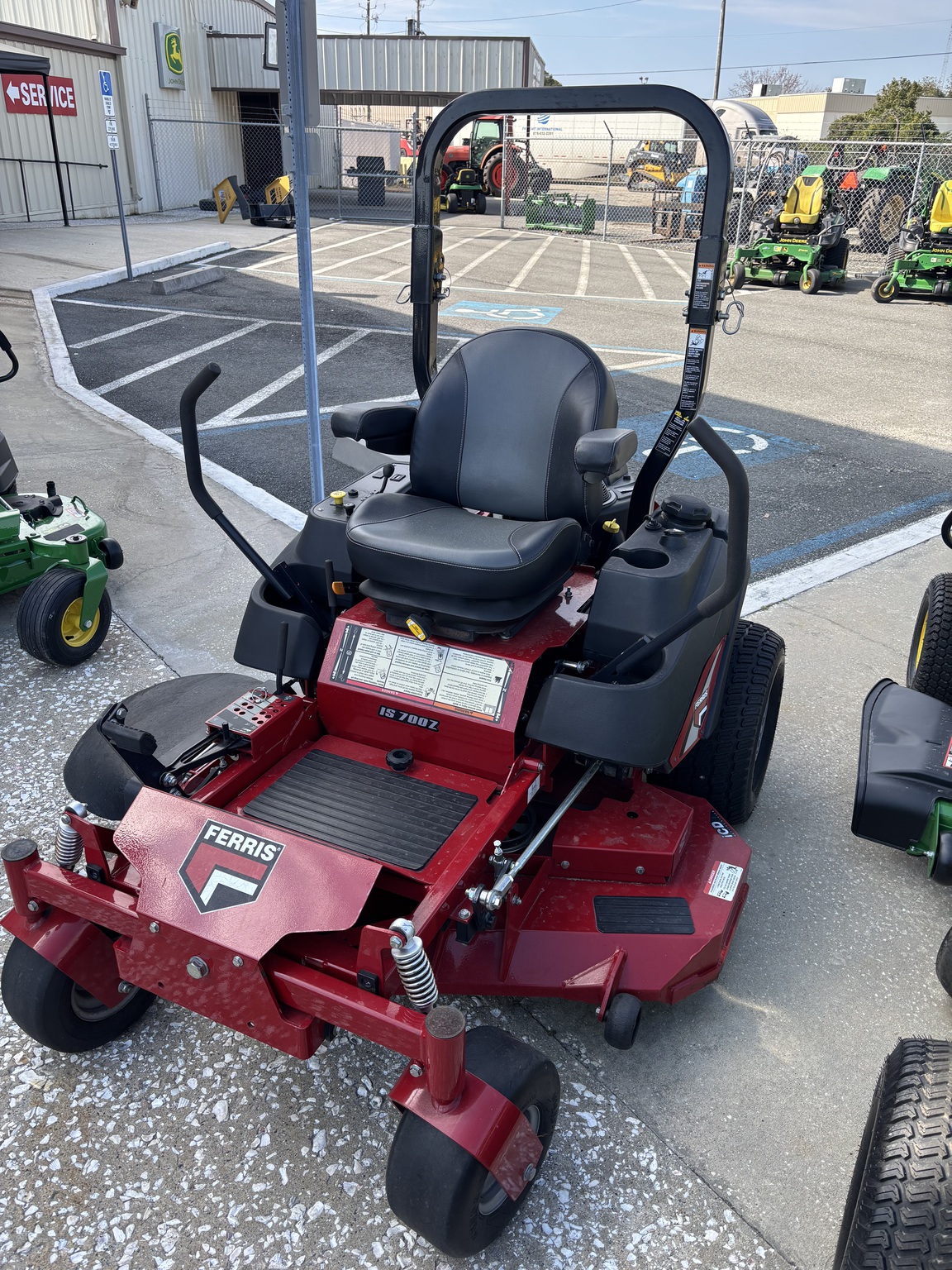 Ferris IS 700Z Image 1