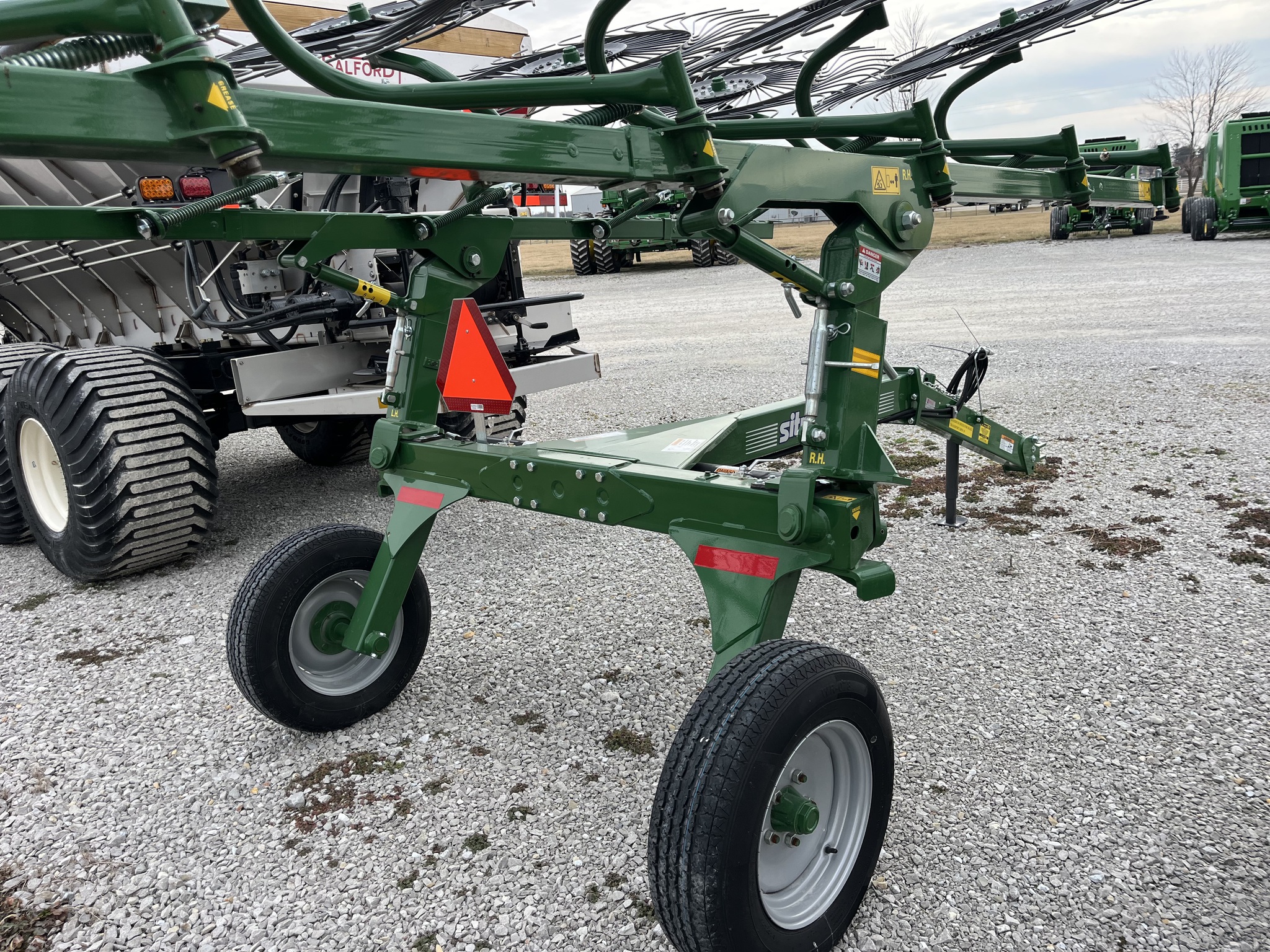  2025 Sitrex QR10 at Heritage Tractor in Nevada, MO