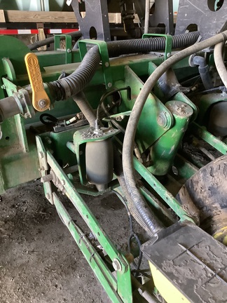 Photo of 2013 John Deere 1770NT CCS