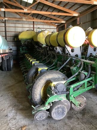 Photo of 2013 John Deere 1770NT CCS