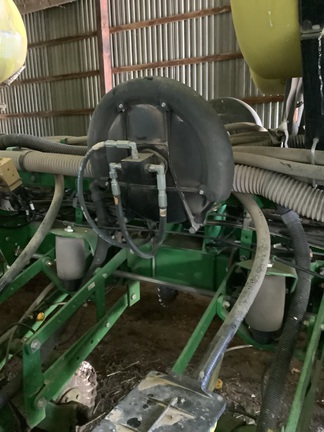 Photo of 2013 John Deere 1770NT CCS