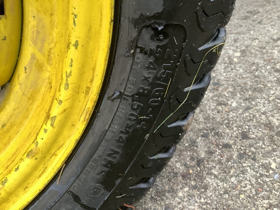 Photo of 2002 John Deere 4210