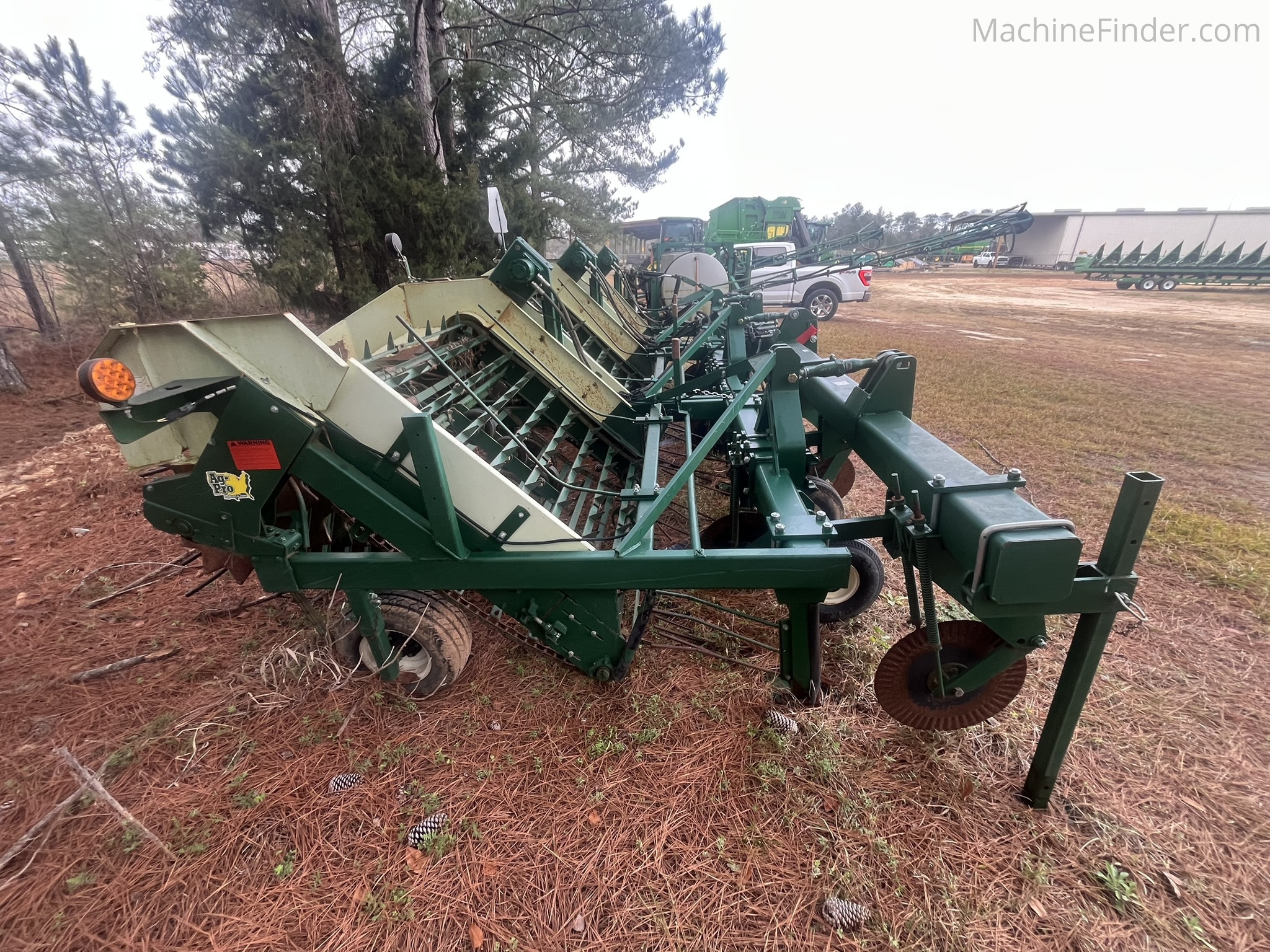 2023 KMC 636 Image 3