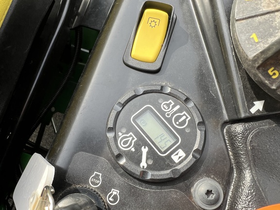 2023 John Deere Z950M