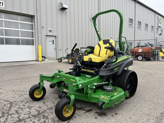 Photo of a 2018 John Deere Z955M EFI