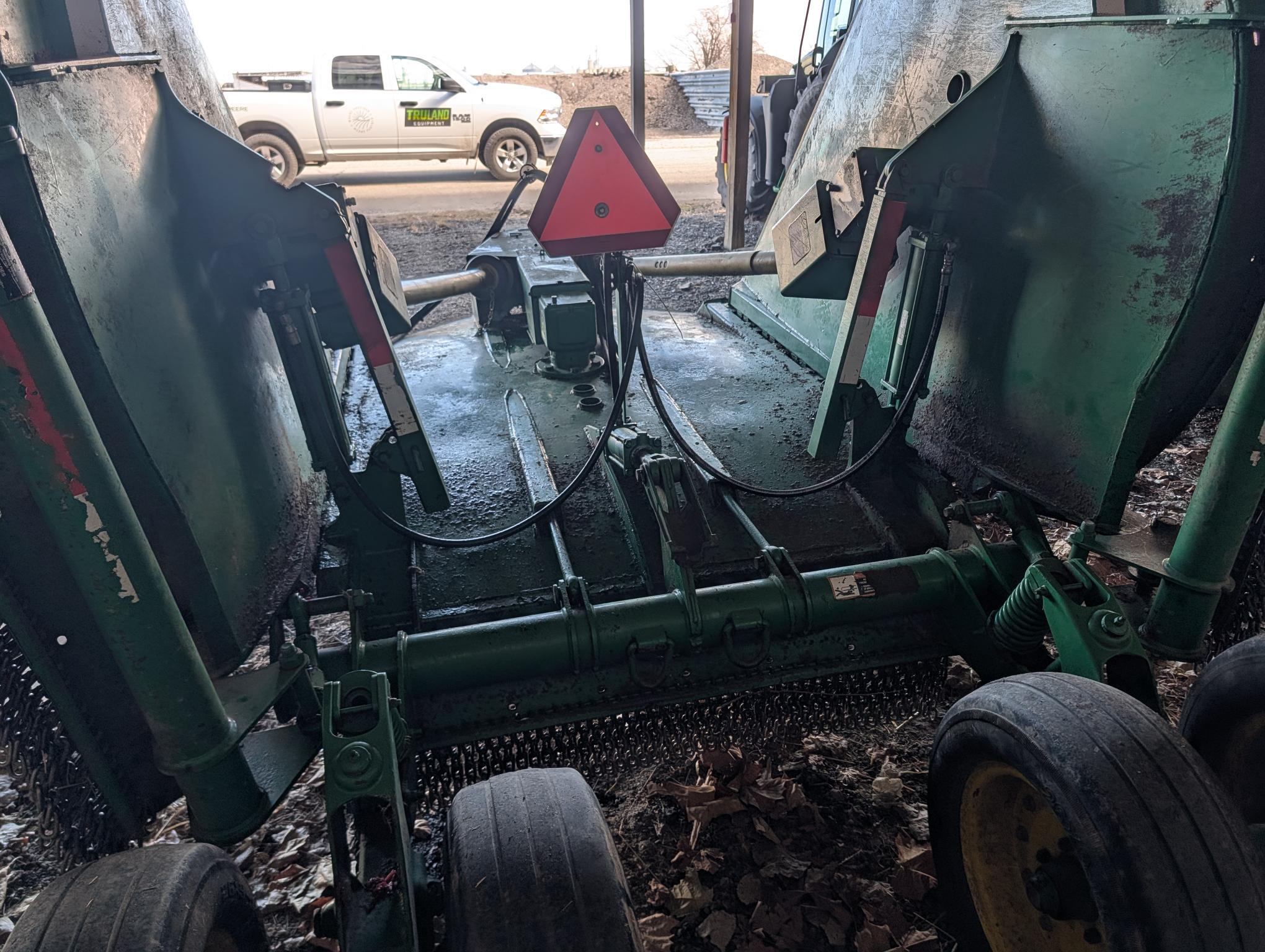 2006 John Deere CX15 Image 2