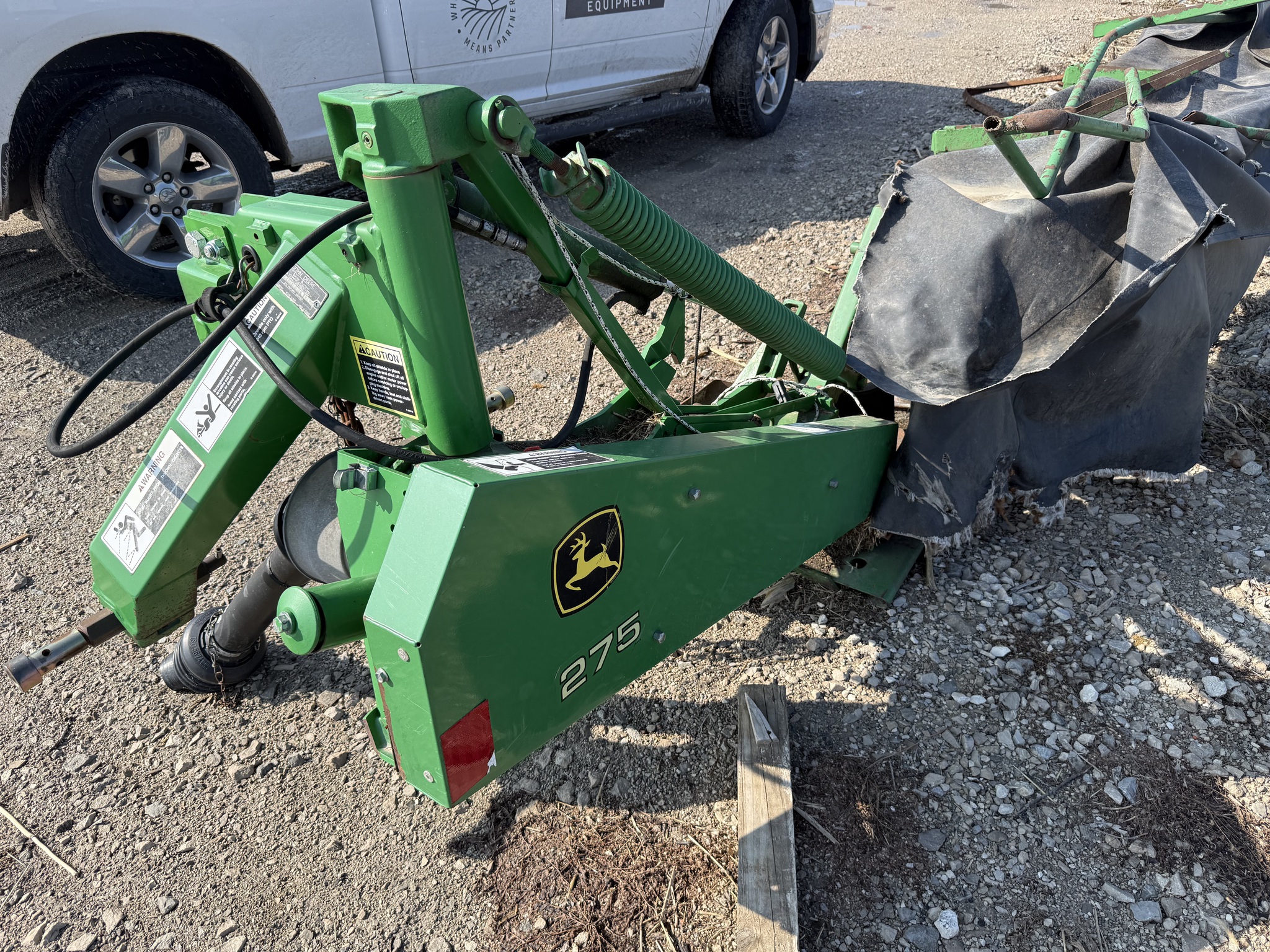 2011 John Deere 275 Image 12