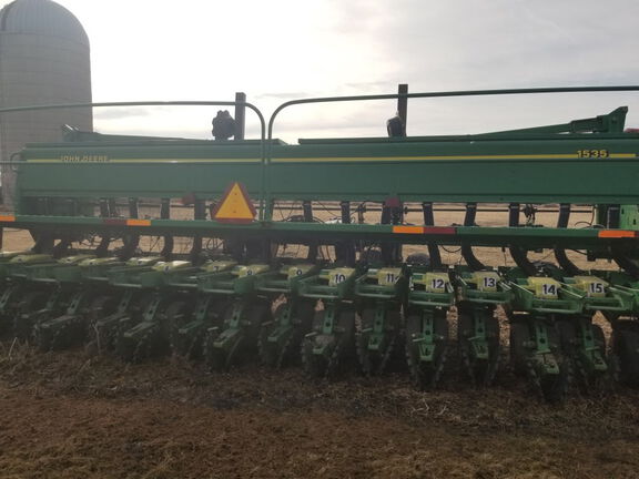  John Deere 1535 - Photo6