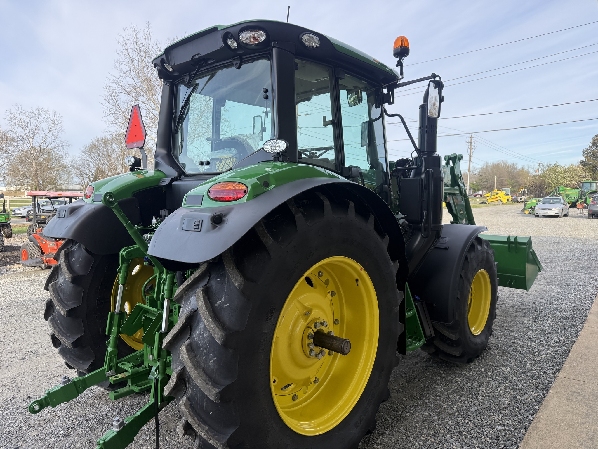 2025 John Deere 6M 125 Image 5