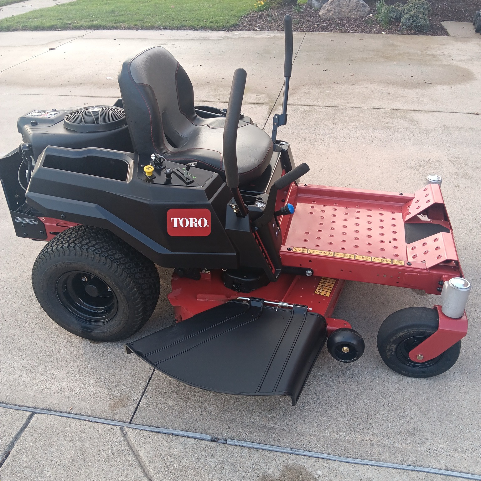 2025 Toro TIMECUTTER 77404 Image 6