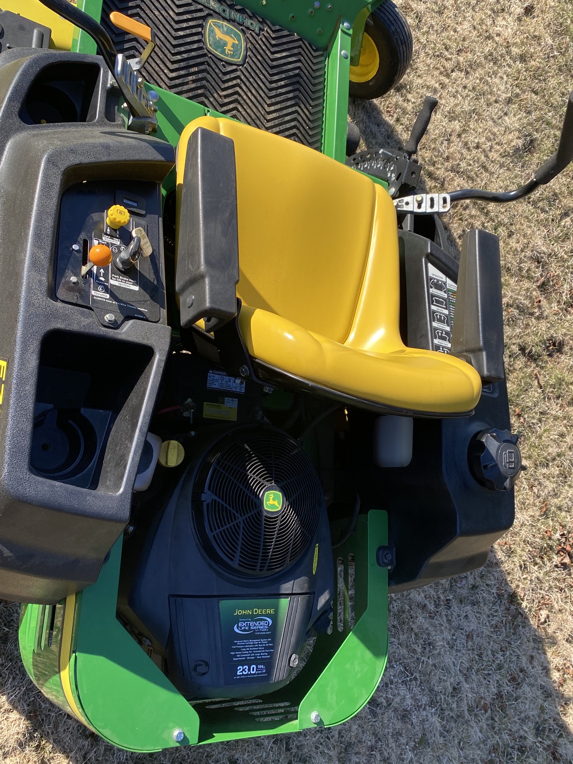 2012 John Deere Z425 Image 9