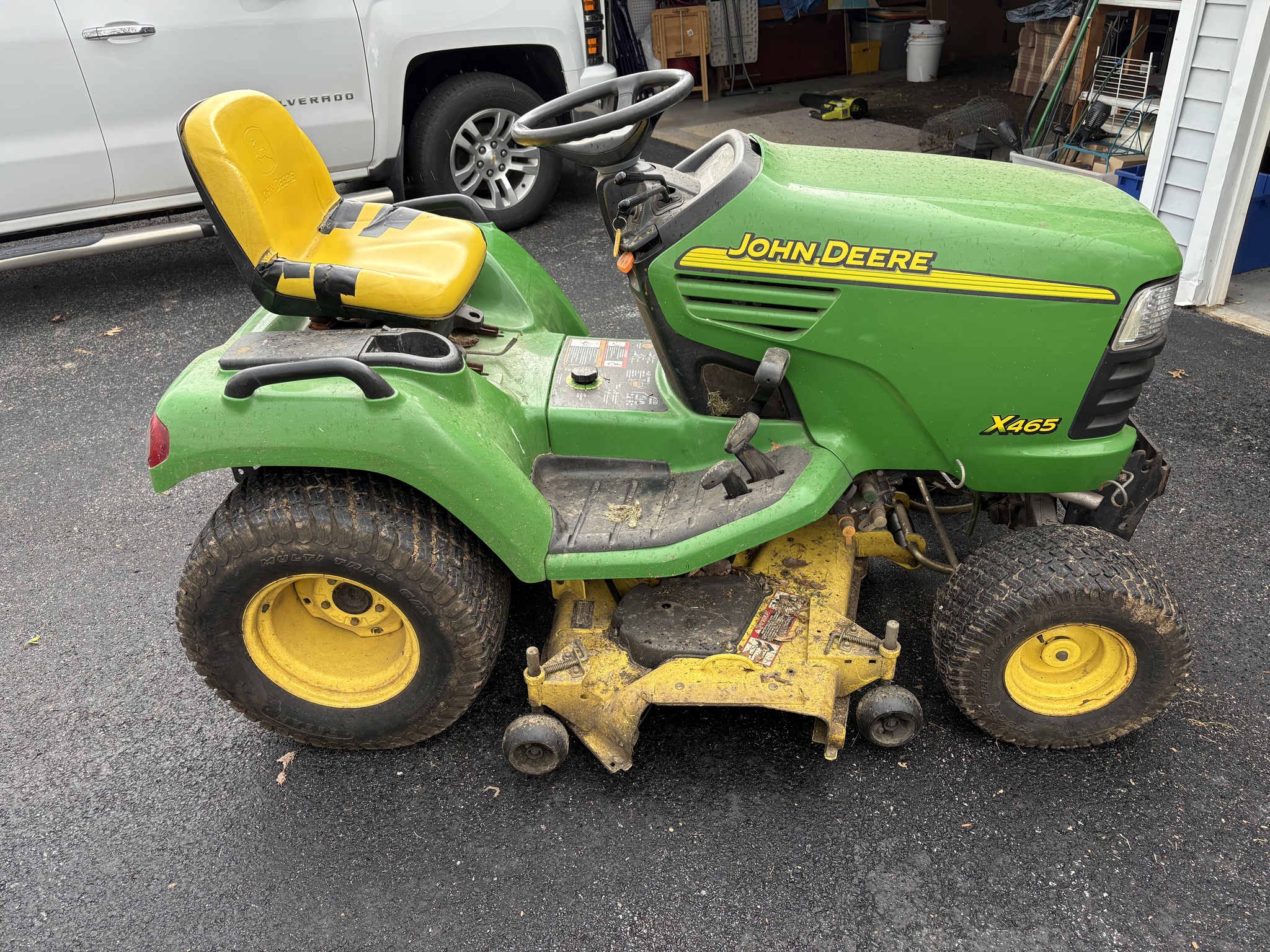  2003 John Deere X465 at Heritage Tractor in Geneseo, IL