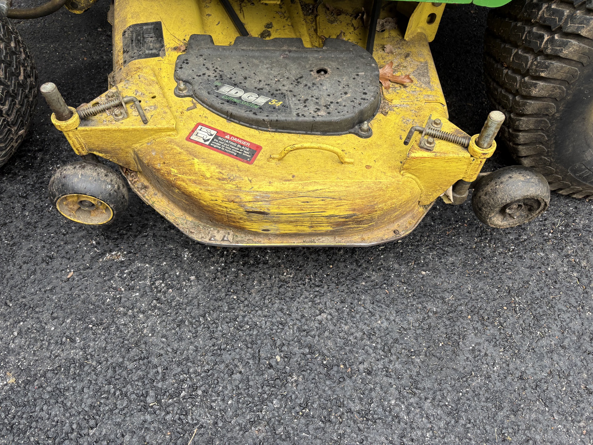 2003 John Deere X465 at Heritage Tractor in Geneseo, IL