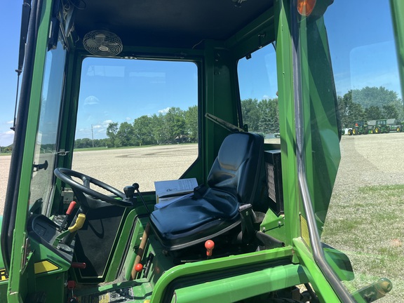 1993 John Deere 855 - Photo24