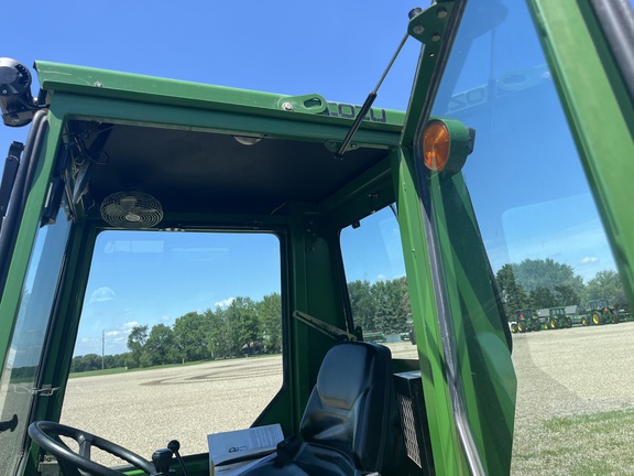 1993 John Deere 855 - Photo25