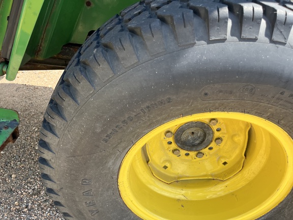 1993 John Deere 855 - Photo17