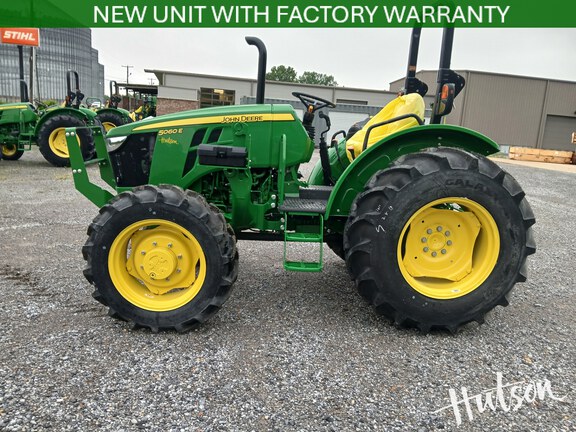 Photo of 2025 John Deere 5060E
